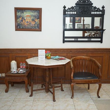 Rumah Pesik Art Heritage Gondowulung エクステリア 写真